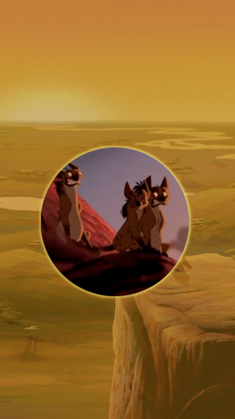 Qu'est-ce qui empêche les hyènes de poursuivre Simba dans le désert ?